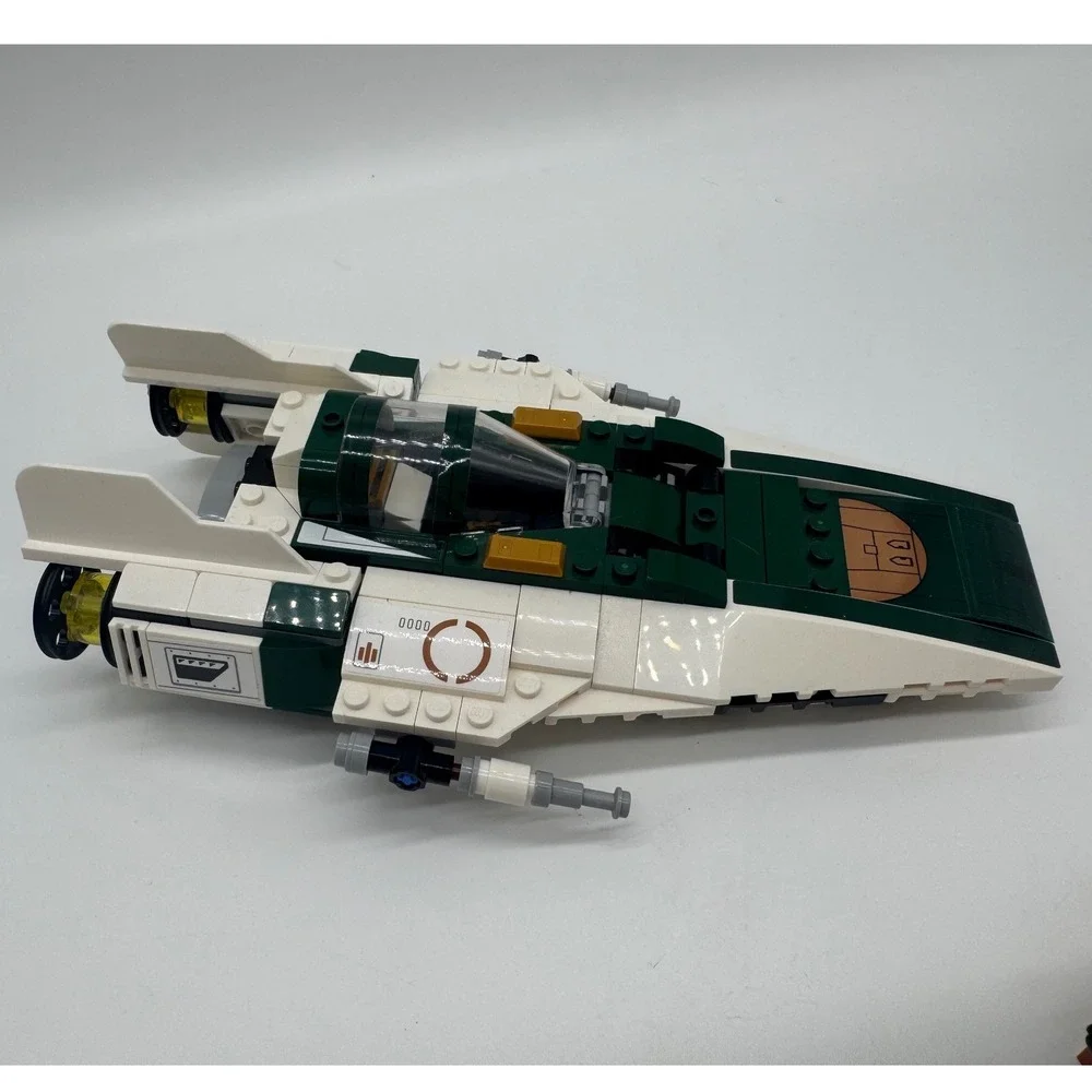 LEGO Star Wars Resistance A-Wing Starfighter 75248 Snap Wexley Lieutenant Connix
